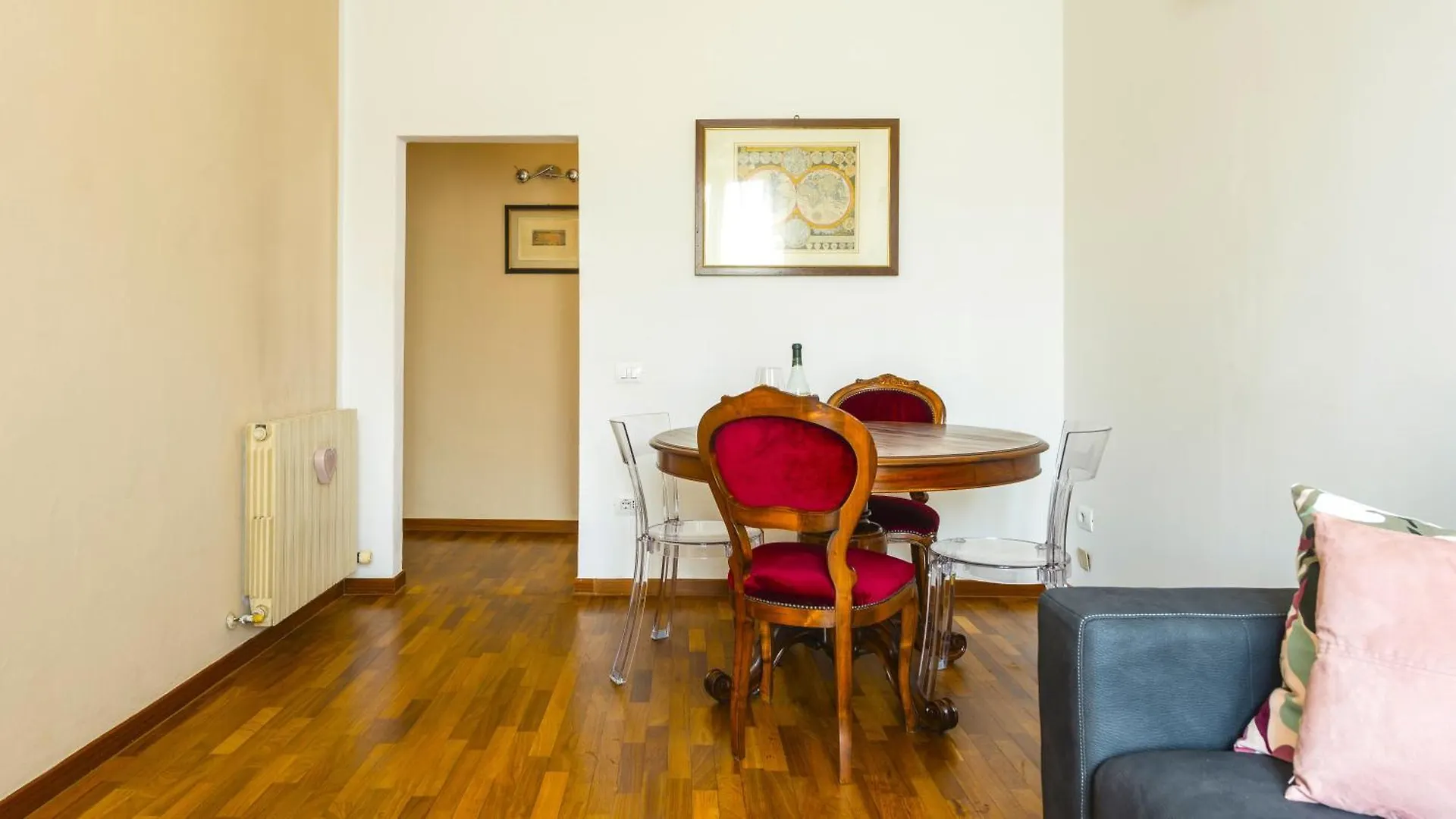 Hostly-Suite Le Maioliche-Near The Tower Pisa 0*,